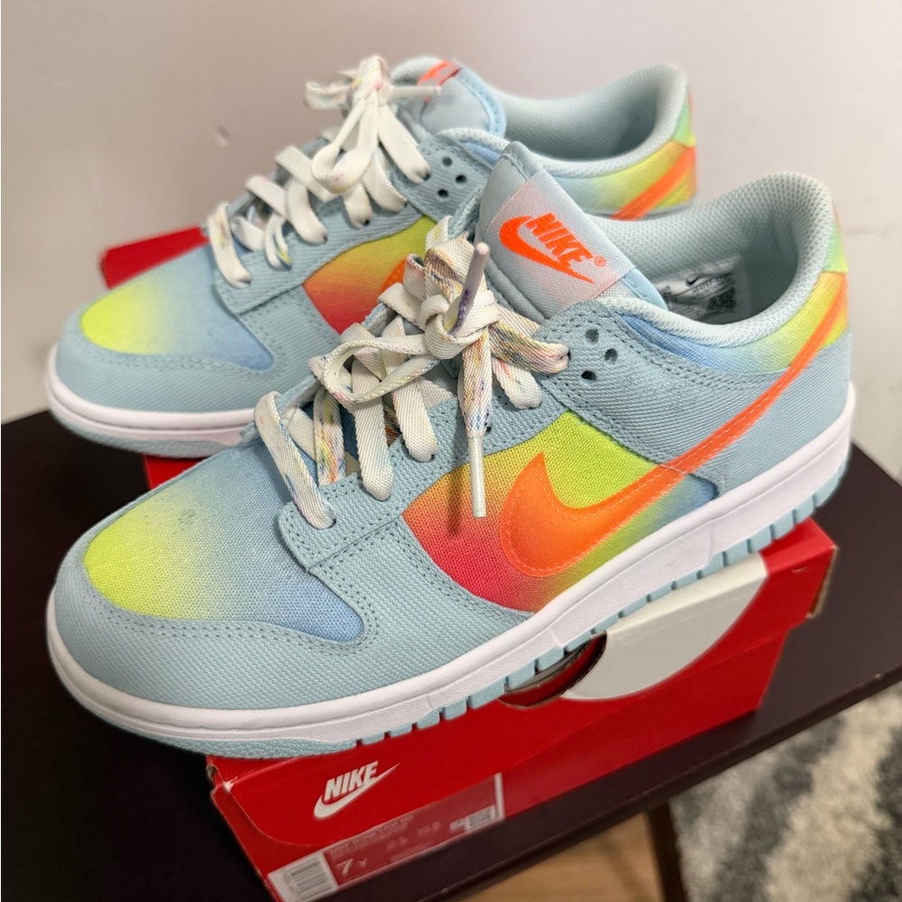 Nike Dunks